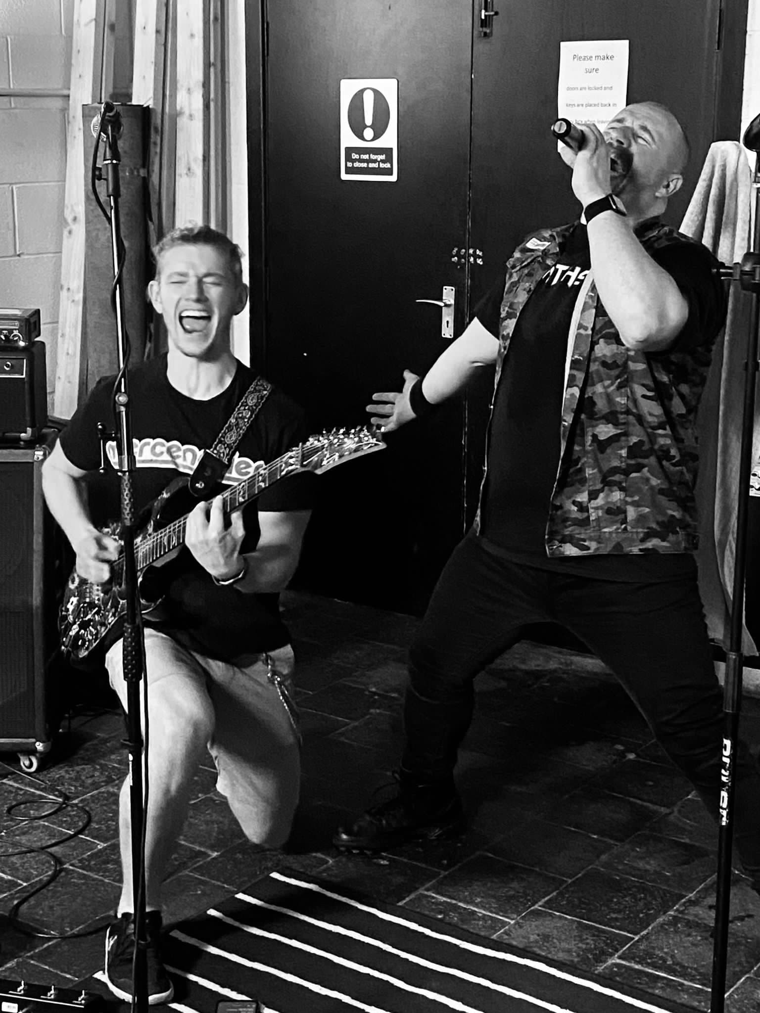 Tony and Niall mid-set
